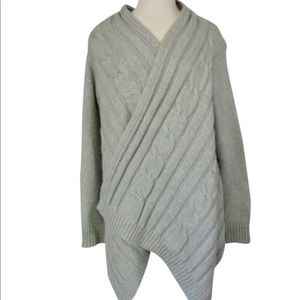 BCBG Cable-Knit Open Sweater in Light Gray